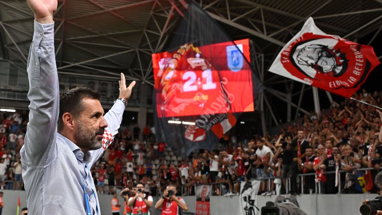 Stadionul Arcul de Triumf Dinamo Bucuresti FCSB radu popa