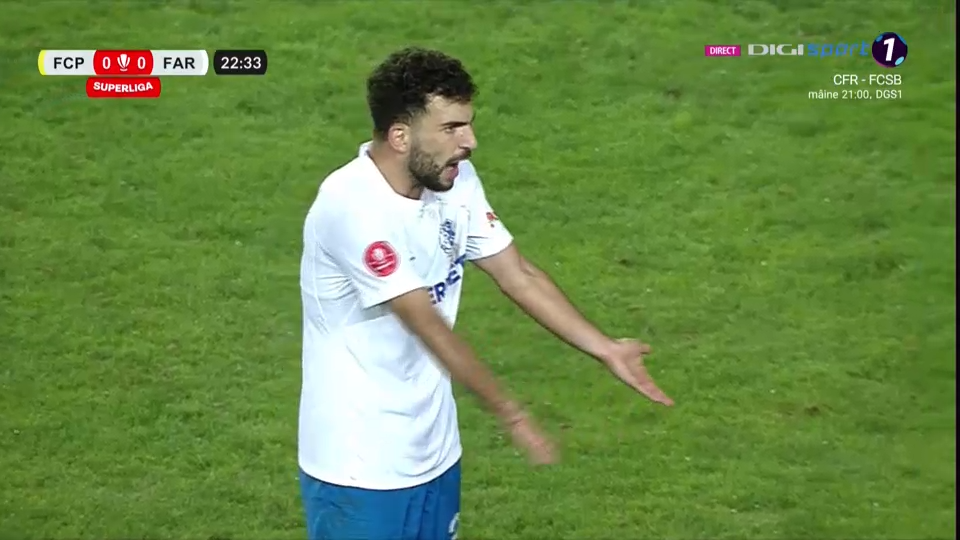 Conflict pe teren între Alibec și coechipierul Grigoryan! Hagi și arbitrul au intervenit_4