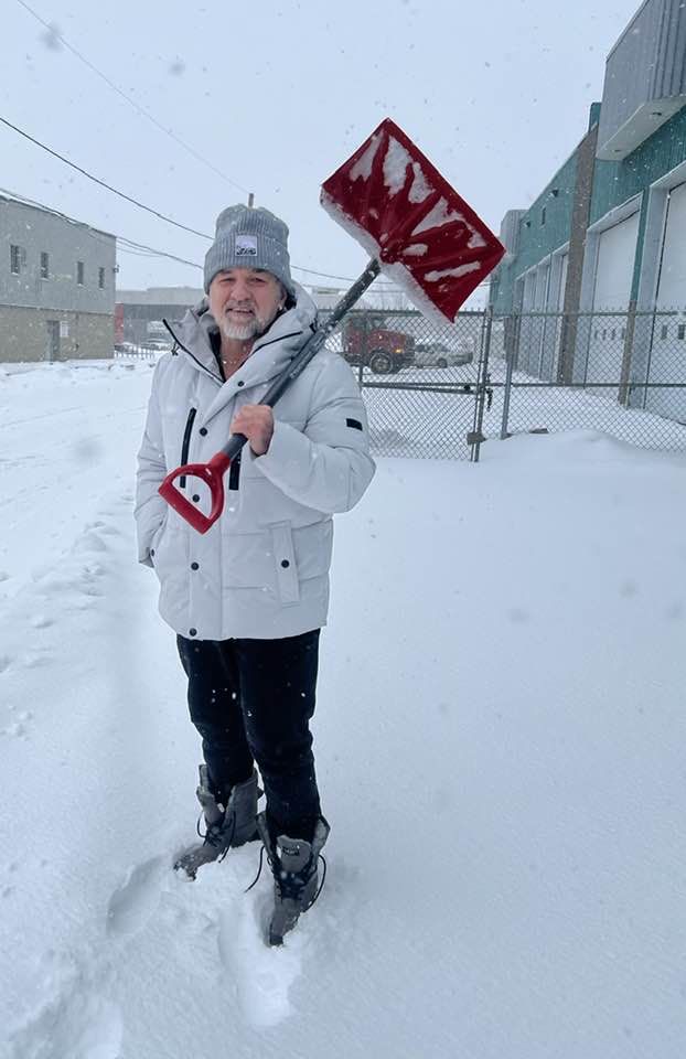 Viața lui Leonard Doroftei în Canada: ”Erau zile când nu mâncam, mă dureau mâinile”. Îi trimitea ”târâș, dar fericiți” acasă pe canadieni_13