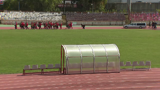 Sicriul lui Gheorghe Mulțescu a străbătut pentru ultima oară stadionul Dinamo! Imagini sfâșietoare_14