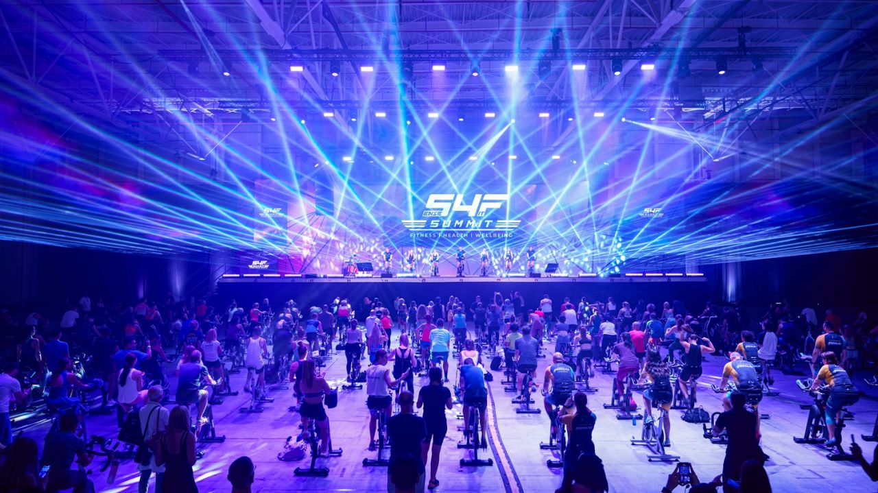 (P) România marchează un moment istoric: Sense4FIT Summit se transformă în cel mai impresionant festival de Fitness, Sănătate și Wellbeing din Europa!_1