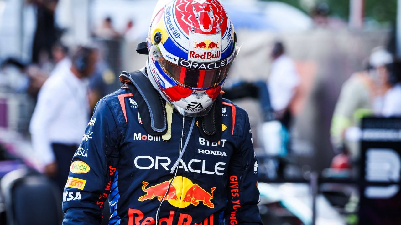 Max Verstappen Mercedes Red Bull Racing