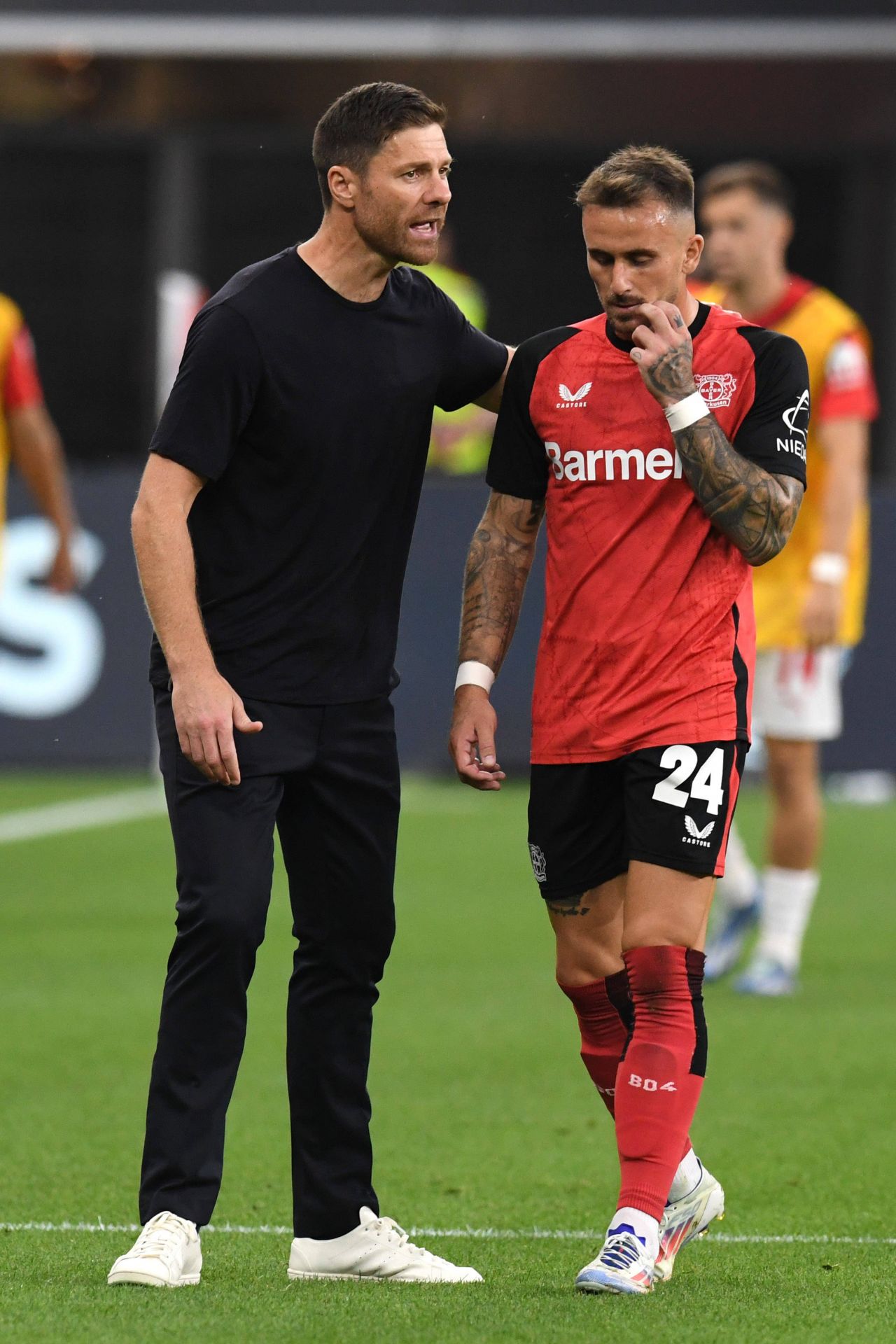 Ce notă a primit fostul dinamovist Aleix Garcia la debutul perfect în Champions League, Feyenoord - Bayer Leverkusen 0-4_1