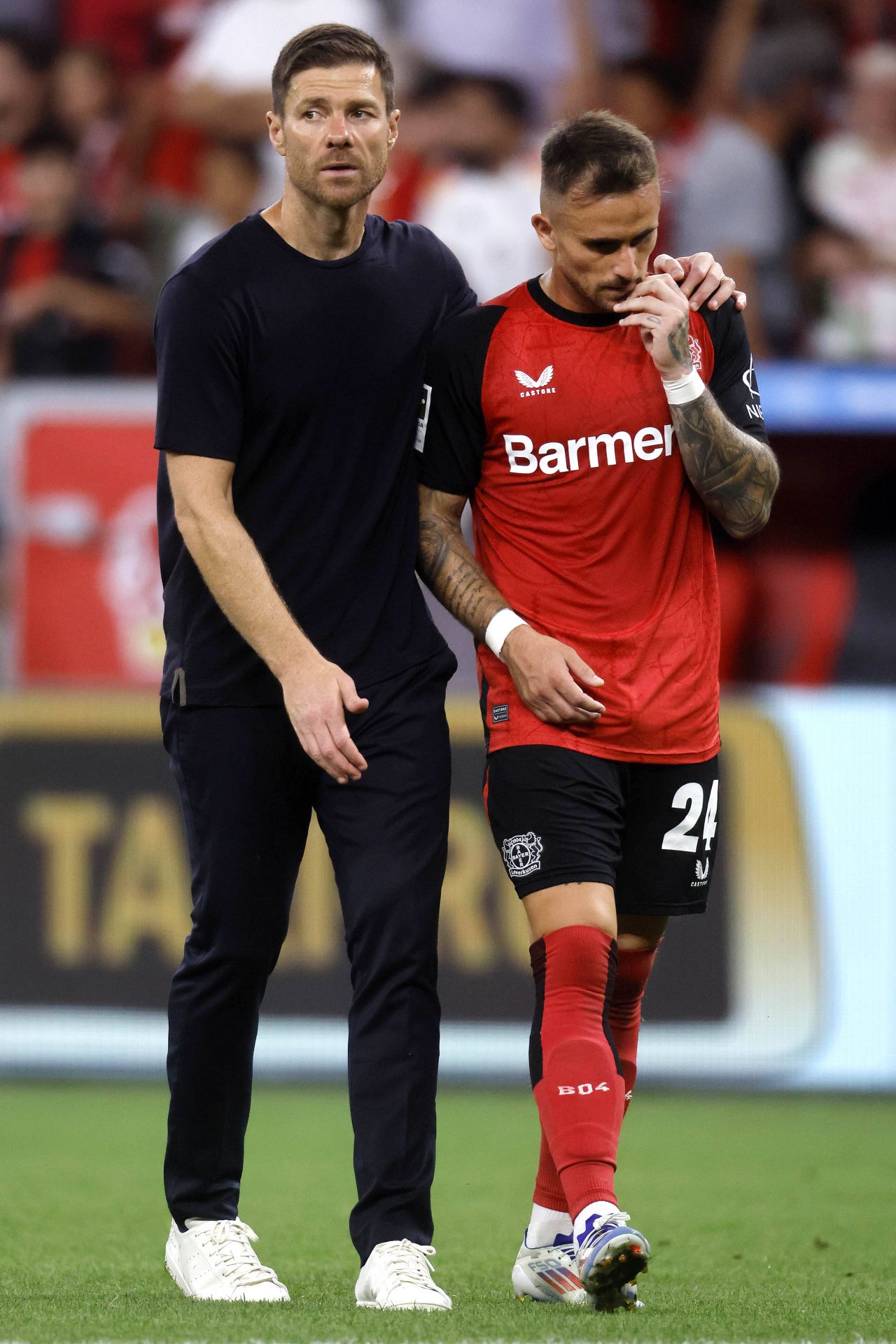 Ce notă a primit fostul dinamovist Aleix Garcia la debutul perfect în Champions League, Feyenoord - Bayer Leverkusen 0-4_4