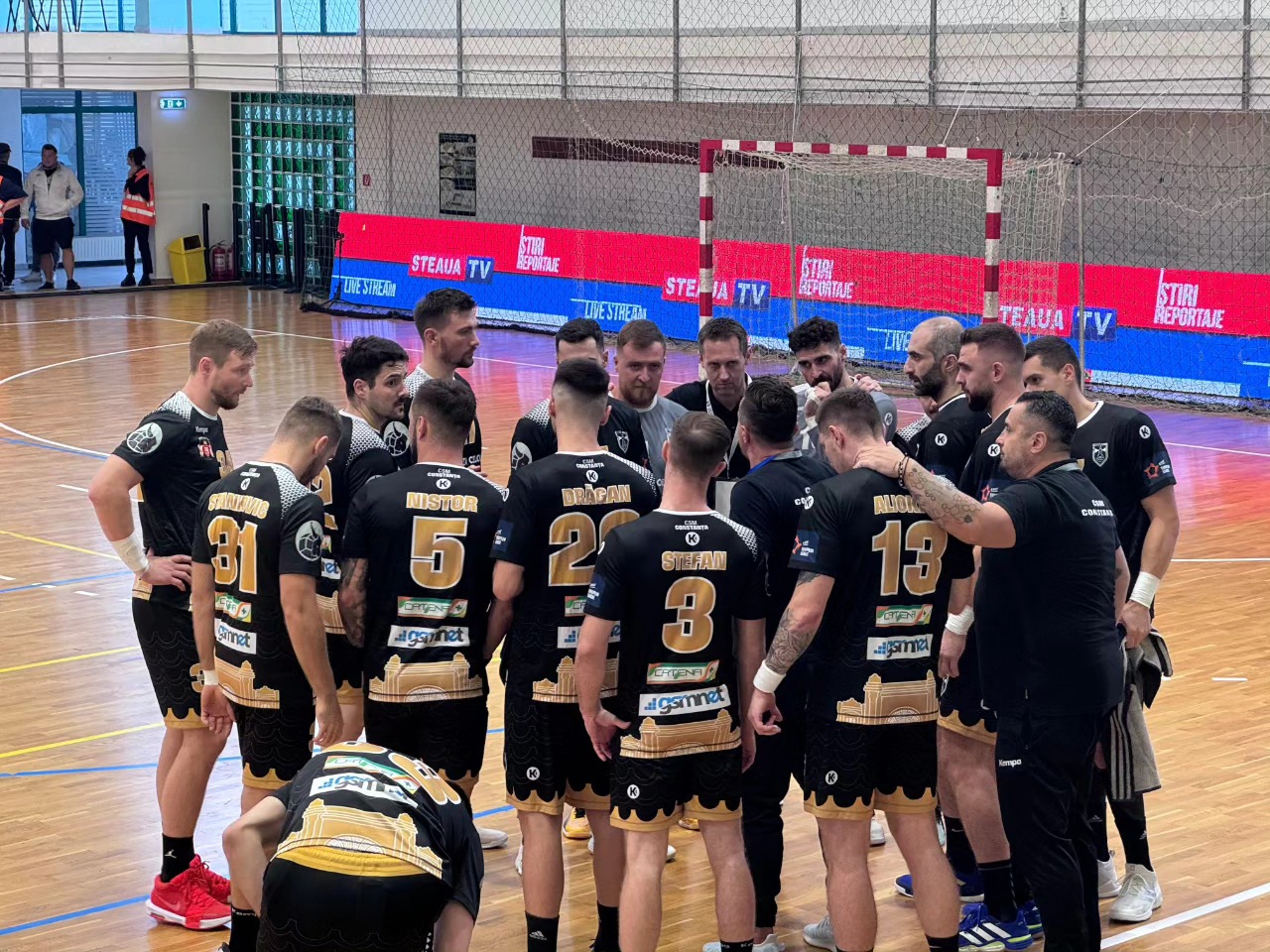 Steaua - CSM Constanța 29-34 în Liga Națională de handbal masculin. Meciul a fost transmis de Pro Arena și VOYO_2