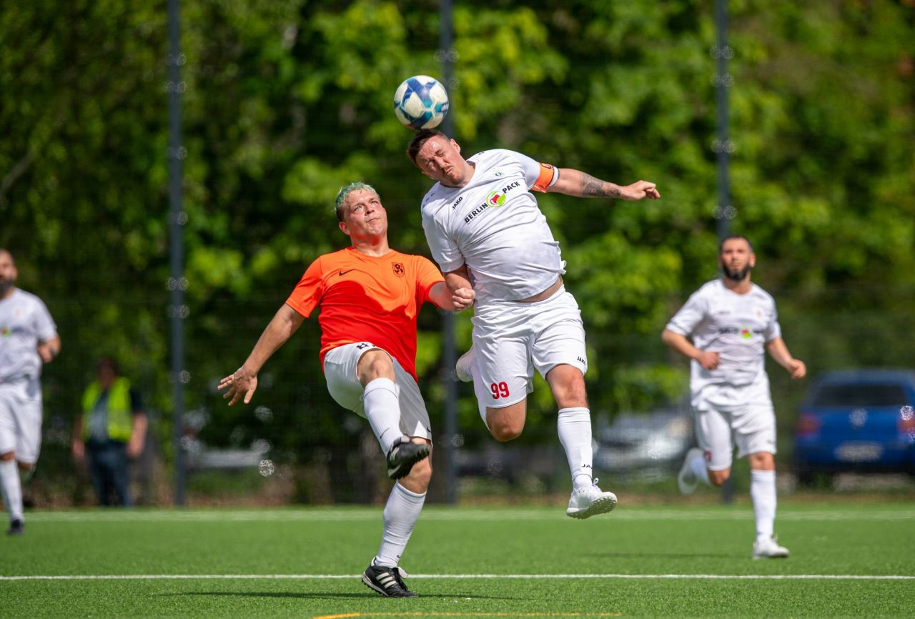 Atacantul din Bundesliga a ajuns să cântărească peste 100 de kilograme după retragere: ”O treime din corpul meu este doar grăsime!”_7