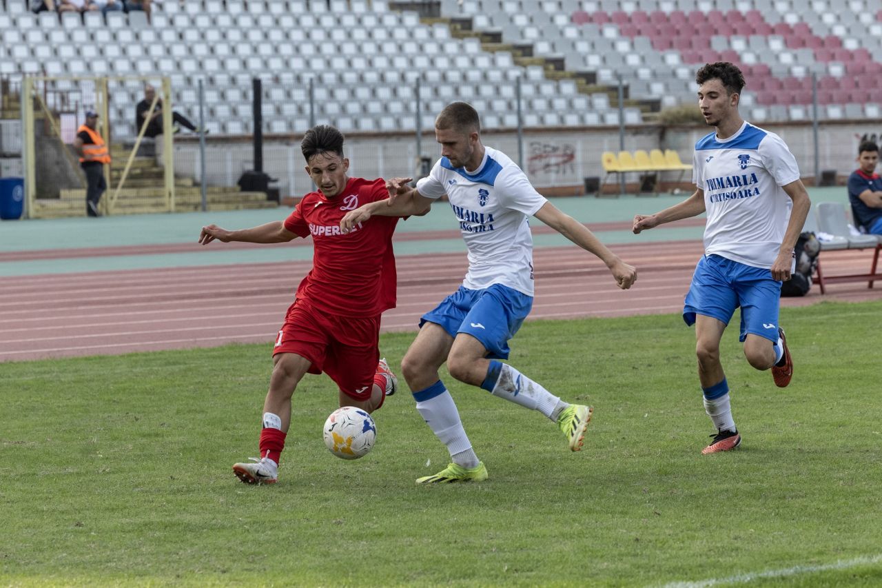 Încă se joacă fotbal în Ștefan cel Mare! Ce au făcut CS Dinamo-Florin Bratu și ACS FC Dinamo-Mihai Iosif în ultima etapă din Liga 3_10