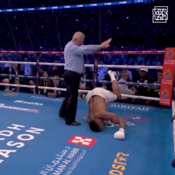 I-a stins lumina! Anthony Joshua, decimat de Daniel Dubois în cinci runde. S-a lăsat cu KO!_32