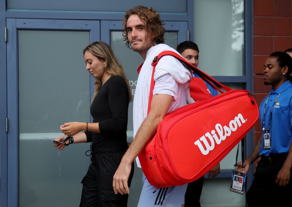 Tsitsipas, „prezentat oficial” la Genoa CFC, după ce s-a împăcat cu Paula Badosa. Ce se întâmplă cu tenismenul grec_4