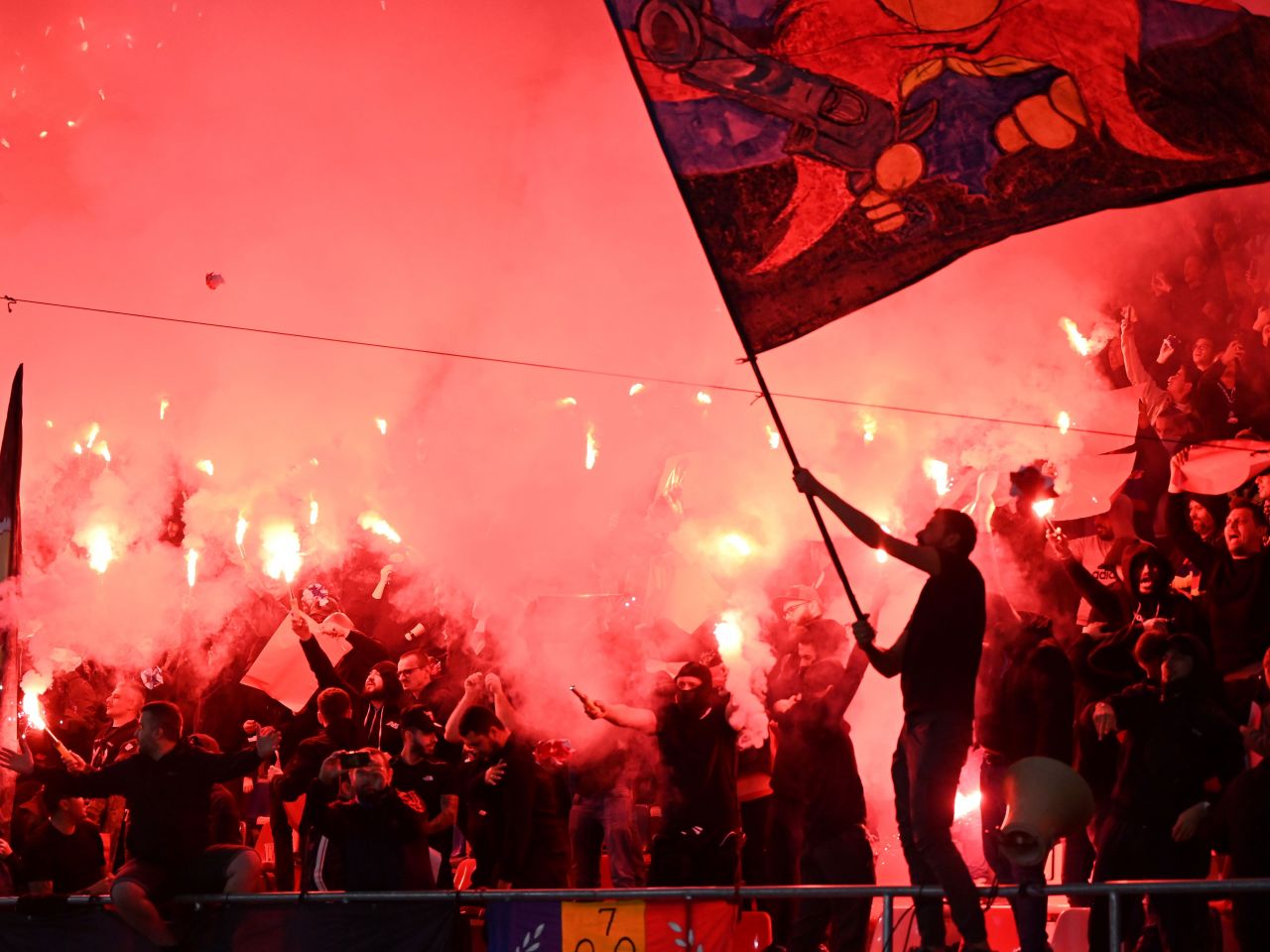 Steaua, proiect uriaș pentru Liga 1: 0 lei de la stat! Programul tip „socios” prin care fanii revoluționează clubul_7